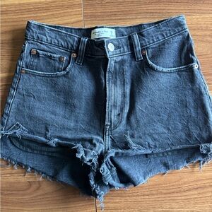Abercrombie & Fitch Cutoff Short High Rise Black 26/2
